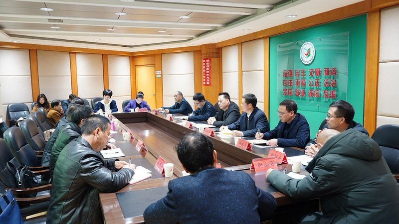 当用户在学习过程中遇到问题时，可以通过以下途径进行反馈：